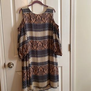 Luxology cold shoulder dress - size 18